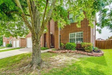 303 Charleston Dr, Wylie, TX 75098 - photo 2