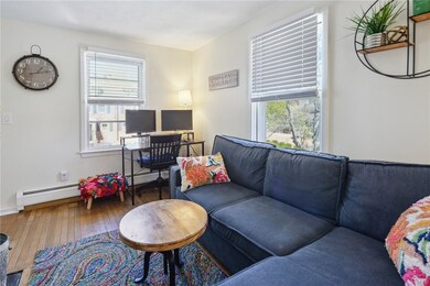 542 Angell St unit 4, Providence, RI 02906 - photo 3