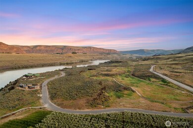 262 Ravens Home Ln, Malaga, WA 98828 - photo 6