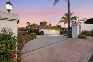 2449 Trails End, Fallbrook, CA 92028 - photo 5