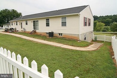 1149 Martin Dr, Westminster, MD 21157 - photo 2