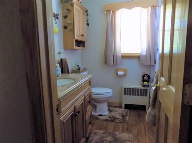 215 Adams Dr, Saint Johnsbury, VT 05819 - photo 7