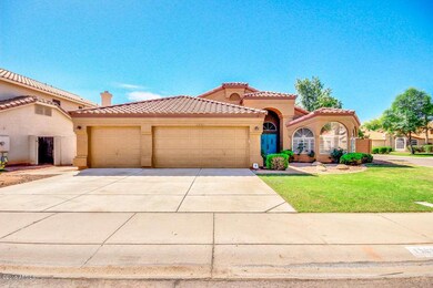 1201 E Sandcastle Ct, Gilbert, AZ 85234 - photo 2