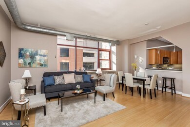 22 S Howard St unit R603, Baltimore, MD 21201 - photo 6