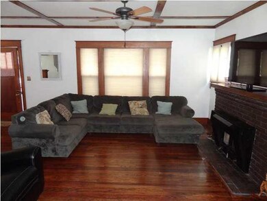 Look at those floors!