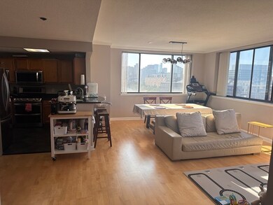 Glass Factory Condominiums unit 716, Cambridge, MA 02141 - photo 3