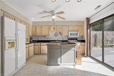 613 Rock Spring Ct, Virginia Beach, VA 23462 - photo 6