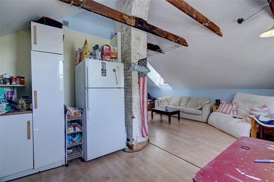 open floorplan kitchen and living room