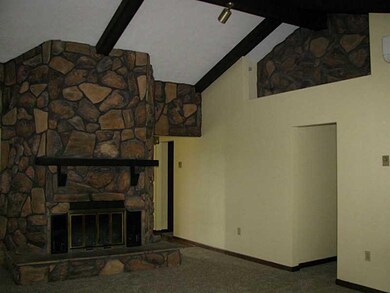 Living Room. Built ins on both sides for decoratio