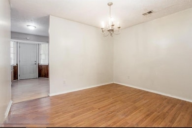 602 Pine Tree Trail, Atlanta, GA 30349 - photo 3