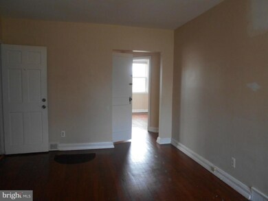 1101 Gleneagle Rd unit 2ND FLOOR, Baltimore, MD 21239 - photo 4