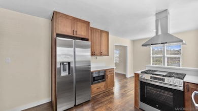 204 N Citrus Ave, Vista, CA 92084 - photo 4