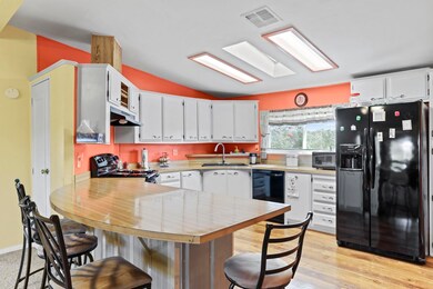 Breakfast Bar