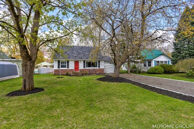 1049 Bronson Ave Plainwell-5