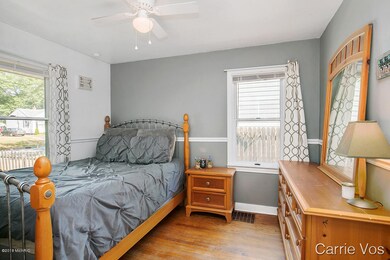 1310 Edith Ave NE, Grand Rapids, MI 49505 - photo 6