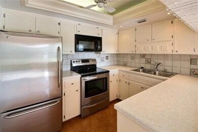 4770 Bayview Dr unit 108, Fort Lauderdale, FL 33308 - photo 4