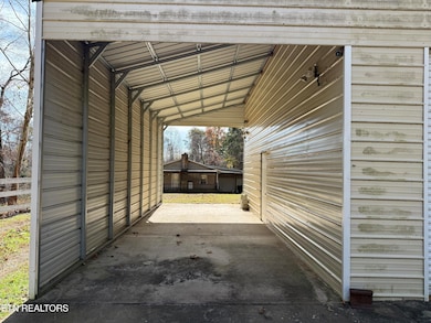 505 Mckinney Rd, Blaine, TN 37709 - photo 3