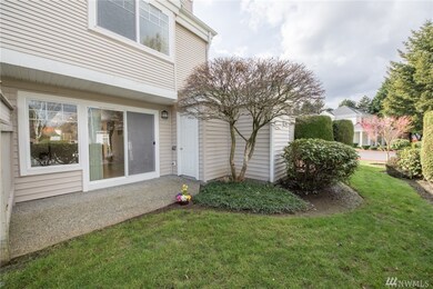 5402 S 237th Place unit 1-2, Kent, WA 98032 - photo 2