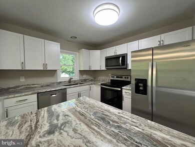 705 Sherwood Ln, Fredericksburg, VA 22407 - photo 7