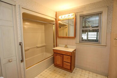 6 Woodlawn Ave, Bedford, NH 03110 - photo 7