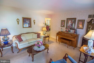 105 Polk Dr, Manassas Park, VA 20111 - photo 6