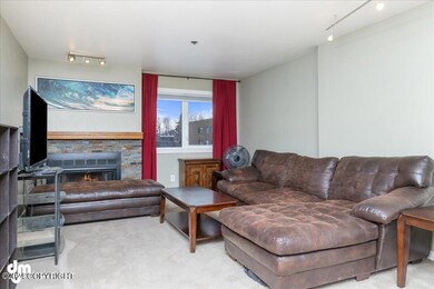 04-Living Room-DW-0594