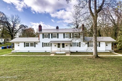 02-217 W Fairview Rd-2