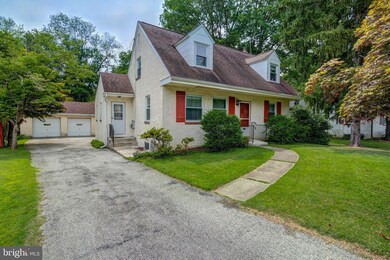 1343 Valley Rd, Woodlyn, PA 19094 - photo 3