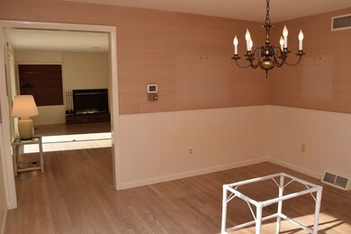 200 W Pomeroy Ln, Amherst, MA 01002 - photo 7