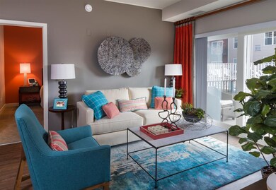 255 N Addison Ave unit 438, Elmhurst, IL 60126 - photo 5