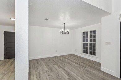 509_Scenic_Ct-18