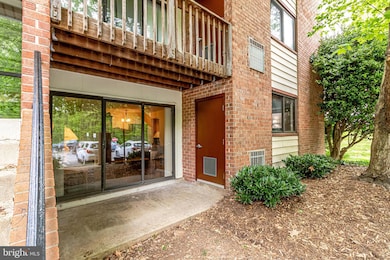 10720 West Dr unit 104, Fairfax, VA 22030 - photo 3