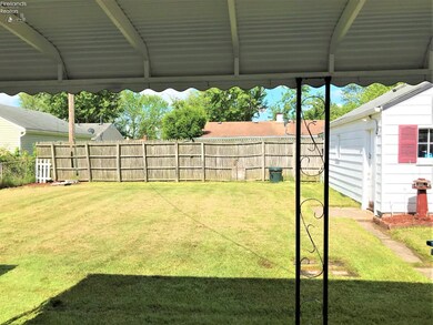 4306 Tacoma Ave, Lorain, OH 44055 - photo 4