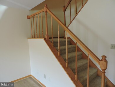 17920 Clubhouse Dr, Hagerstown, MD 21740 - photo 5