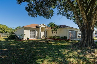 2201 SE Carnation Rd, Port Saint Lucie, FL 34952 - photo 3