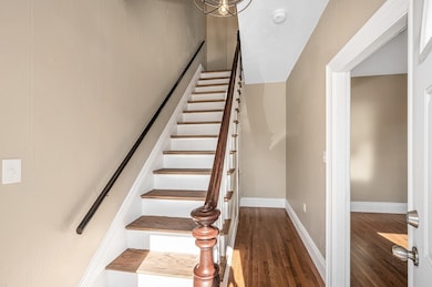 11 Read St, Lowell, MA 01850 - photo 4