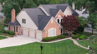 1644 Newcastle Ct, Rochester Hills, MI 48306 - photo 5