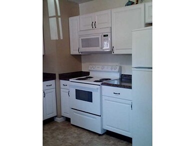 Kitchen. 520 Grant Street