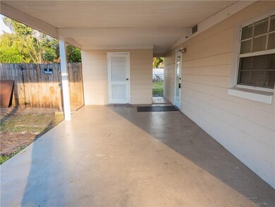 2710 Woodlawn Dr, Winter Haven, FL 33881 - photo 5