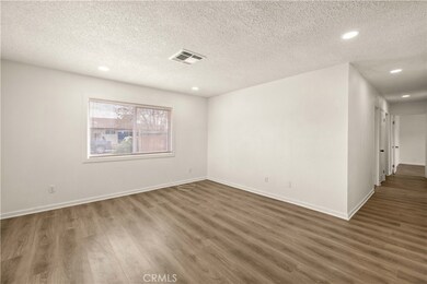 45001 Logue Ct, Lancaster, CA 93535 - photo 6