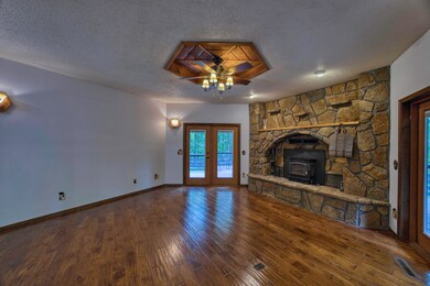 2386 W Deer Trail Ct, Nixa, MO 65714 - photo 7