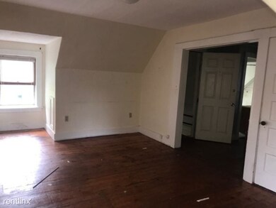 32 Shaffner St, Worcester, MA 01605 - photo 4