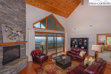 137 Trails End unit 33-B, Blowing Rock, NC 28605 - photo 3