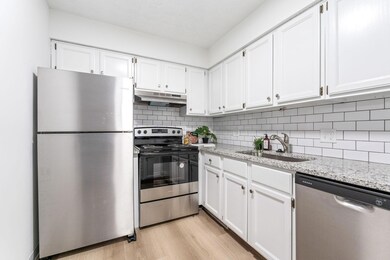 1314 Yorkland Rd-17