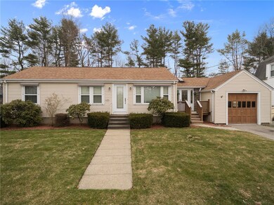 10 Errol St, Warwick, RI 02888 - photo 2