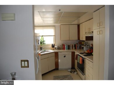 201 Michelle Ct unit 201, Newark, DE 19711 - photo 3