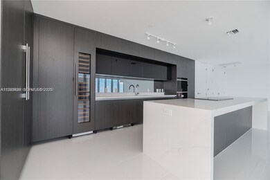 Paramount at Miami Worldcenter unit 4911, Miami, FL 33132 - photo 5