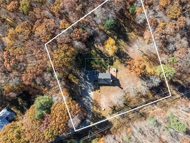 Drone lot lines  are approximate and do not repres