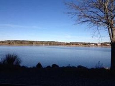 191 Main St unit 302, Wareham, MA 02571 - photo 2