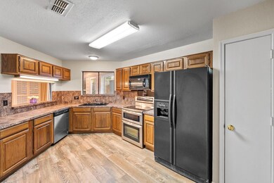 1513 Autumn Chase Square, Bedford, TX 76022 - photo 7